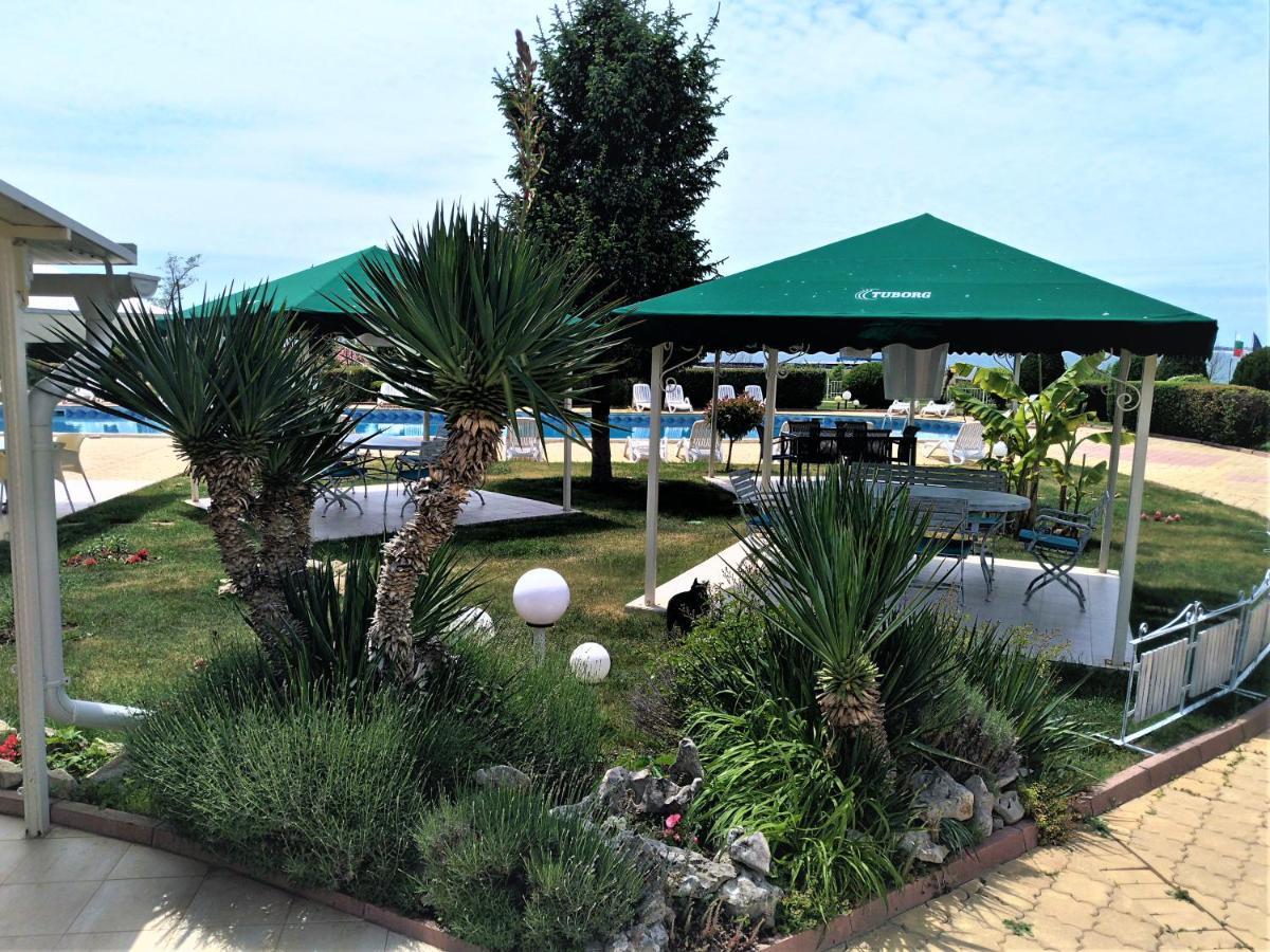 Baratero Vlas Marina Apartment Sveti Vlas Exterior foto